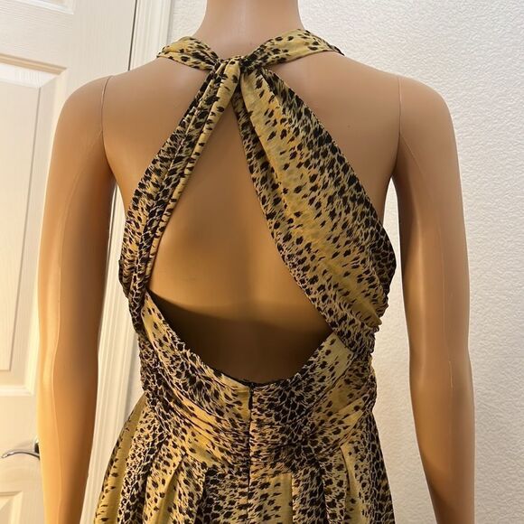 Guess Sz 8 Dress Animal Print V Neck Slimming Sash Waist Cut Out Back Sleeveless - Picture 6 of 11